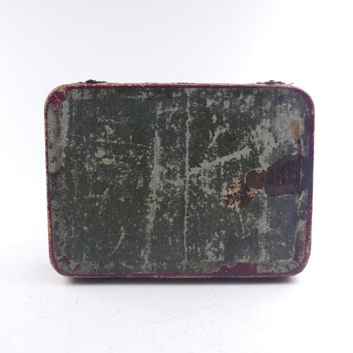 459 - A 19thC German (Hanau) 14ct gold Snuff Box, c.1820, of rounded rectangular form with hinged cover, w... 