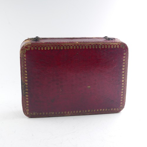 459 - A 19thC German (Hanau) 14ct gold Snuff Box, c.1820, of rounded rectangular form with hinged cover, w... 