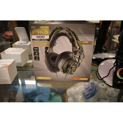 10 - RIG 400 WIRED GAMING HEADPHONES IN CAMO BOXED