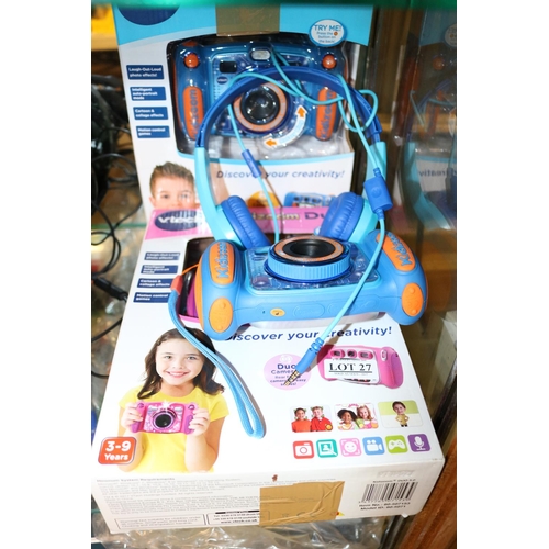 27 - X3 VTECH KIDIZOOM DUO CAMERAS UNTESTED AND KIDS MOTOROLA HEADPHONES