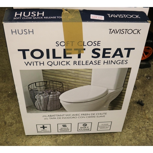 110 - TAVISTOCK SOFT CLOSE TOILET SEAT WITH FITTINGS -BOXED