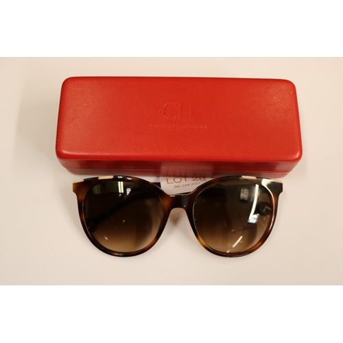 28 - LADIES CAROLINE HERRERA TORTOISESHELL SUNGLASSES WITH ORIGINAL CASE