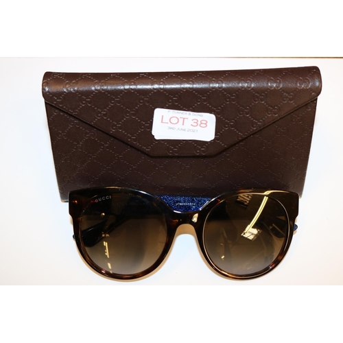 38 - PAIR OF LADIES GUCCI TORTOISESHELL SUNGLASSES WITH BLUE/RED ARMS AND LOGO AND ORIGINAL CASE