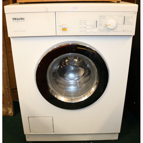 214 - MIELE NOVOTRONIC W865 WASHING MACHINE