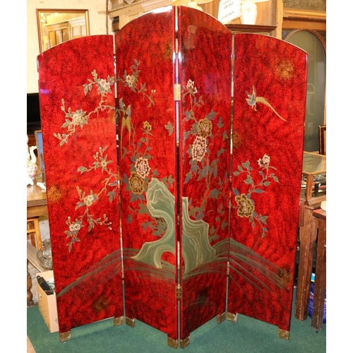 293 - FOUR FOLD ORIENTAL FOLDING SCREEN IN RED AND GOLD WITH BIRDS AND FLOWERS APPROX 6FT