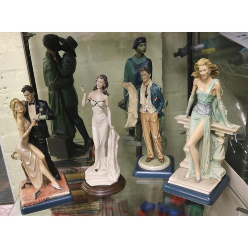 350 - A COLLECTION OF 6 ITALIAN RESIN GLAMOUR FIGURES INCL, VITTORIO TESSARO, PARADONE ETC....