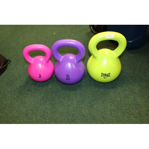 72 - 3 X EVERLAST KETTLE BELLS, 3, 5 AND 8