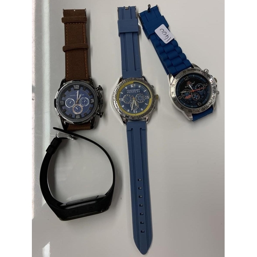 363 - 3 X GENTS CHRONOGRAPH STYLE WATCHES TOGETHER WITH A PEDOMETER