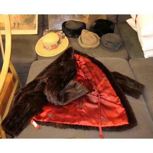 359 - FUR JACKET BY EDELSON - SIZE 12 AND 5 X FUR HATS