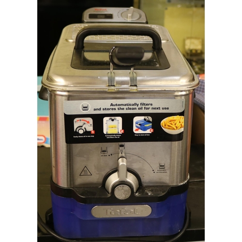 103 - TEFAL OLEO CLEAN DEEP FAT FRYER - PREVIOUS USEAGE