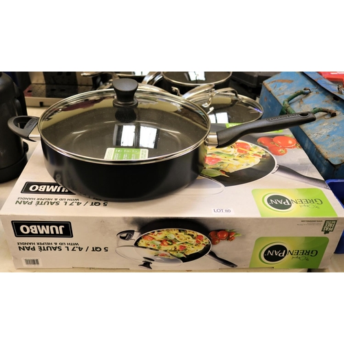 110 - BOXED THE ORIGINAL GREEN JUMBO SAUTEE PAN (4.7L) WITH LID