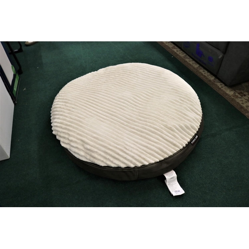 144 - EXTRA LARGE DOG BED IN BEIGE - APPROX 120 CM