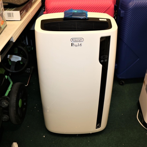 148 - BOXED DELONGHI PINGUINO PORTABLE AIR CONDITIONING UNIT WITH PIPES ETC - (A+ ENERGY SAVING RATING)