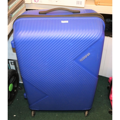 157 - LARGE BLUE AMERICAN TOURISTER ROLLING CASE (ZIPS WORKING, BUT NO LOCK)