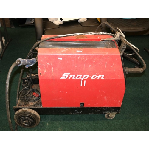 171 - PRO MIG 170 SNAP ON WELDER