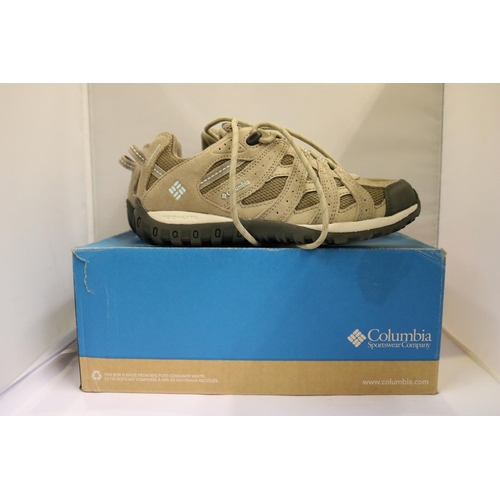 54 - PAIR OF LADIES COLUMBIA RED-CREST WATERPROOF WALKING SHOES - UK SIZE 5 (BLUE LETTERS TO SIDE)