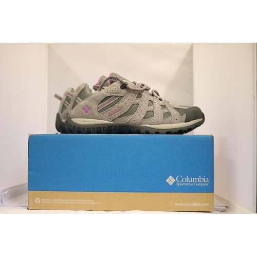 58 - PAIR OF LADIES COLUMBIA RED-CREST WATERPROOF WALKING SHOES - UK SIZE 4