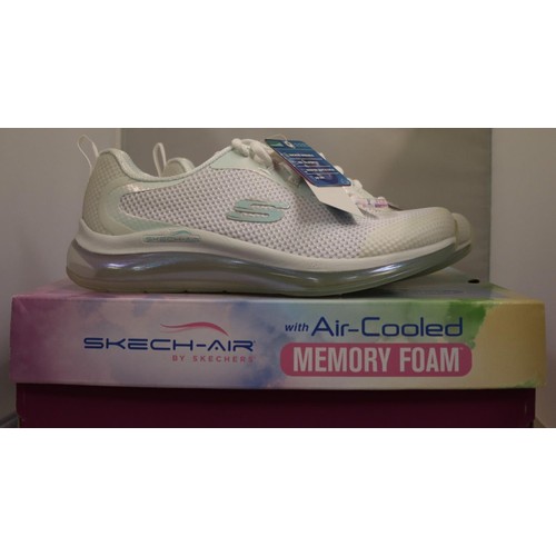 51 - PAIR OF LADIES COLUMBIA RED-CREST WATERPROOF WALKING SHOES - UK SIZE 5 (BLUE LETTERS TO SIDE)