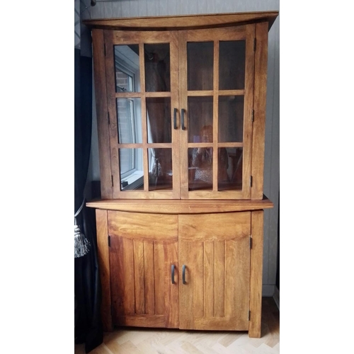 394 - AN OAKLAND FURNITURE DISPLAY CABINET WITH TWO DOORS IN TEAK