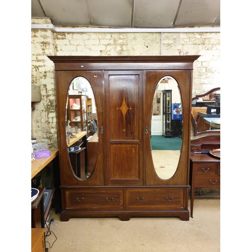 406 - EDWARDIAN MAHOGANY DOUBLE MIRRORED ROBE - FITTED TO INTERIOR