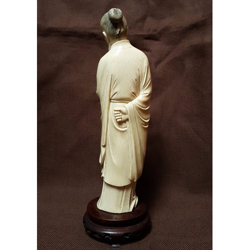 233 - Description: A FINE QUALITY EARLY 20TH CENTURY CHINESE IVORY CARVING OF A SAGE, ON A FIXED WIRE-INLA... 