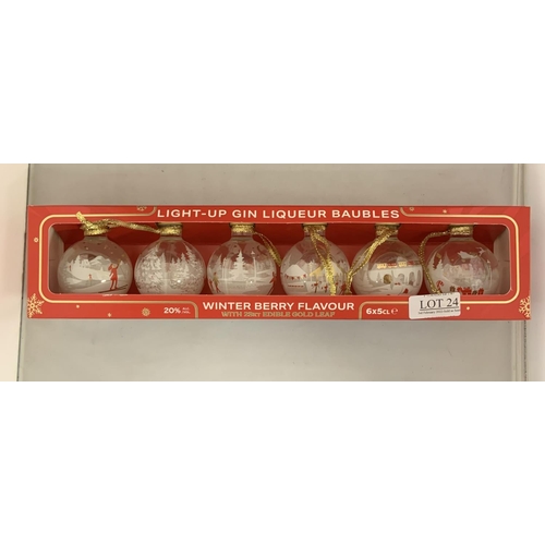 24 - LIGHTUP GIN LIQUEUR BAUBLES WINTERBERRY FLAVOUR WITH EDIBLE GOLD LEAF -BOXED