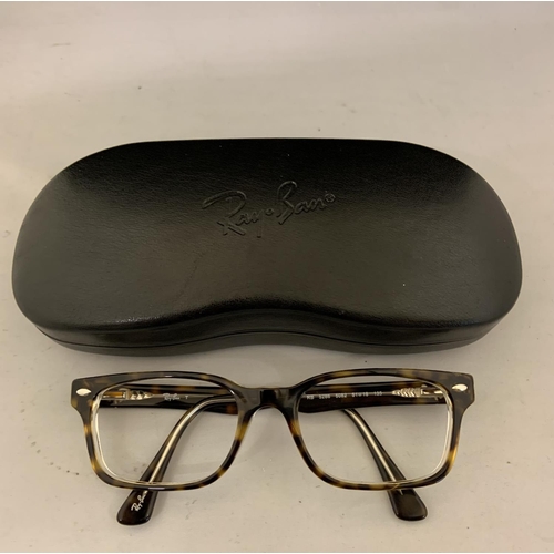 37 - PAIR OF RAYBAN DESIGNER SPECTACLE FRAMES & RAYBAN CASE - MOD:5286 5082