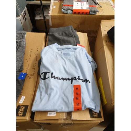 293 - A BOX OF CHAMPION T-SHIRTS VAR SIZES