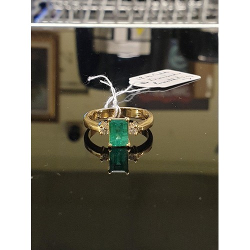 446 - 18CT YELLOW GOLD DIAMOND AND EMERALD RING, 4.38g, size N.  ONE EMERALD CUT, EMERALD WEIGHING APPROX.... 