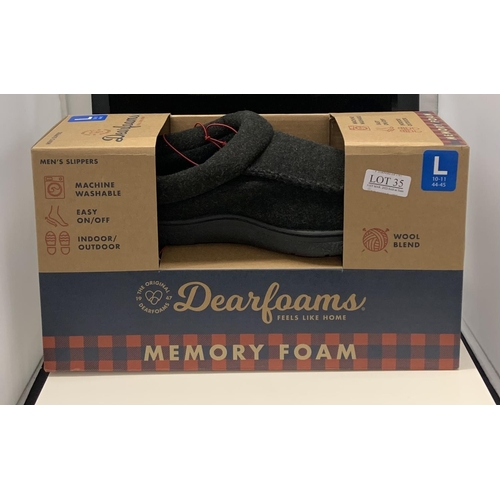 35 - BOXED PAIR DEARFOAM MEMORY FOAM MENS SLIPPERS - SIZE 10/11