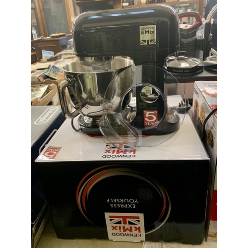 58 - BOXED KENWOOD KMIX STANDMIXER IN BLACK - WITH THREE PADDLES AND SPATULA