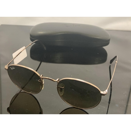 45 - PAIR OF RAYBAN GILT FRAMED ROUND METAL SUNGLASSES - RB3447 WITH CASE