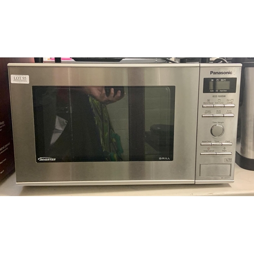 95 - PANASONIC INVERTER MICROWAVE OVEN/GRILL - NN-GD37HS