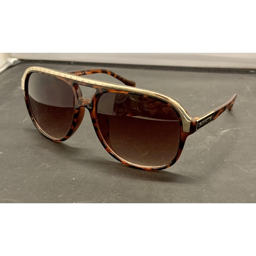 35 - PAIR OF LOUIS VUITTON SUNGLASSES - S011