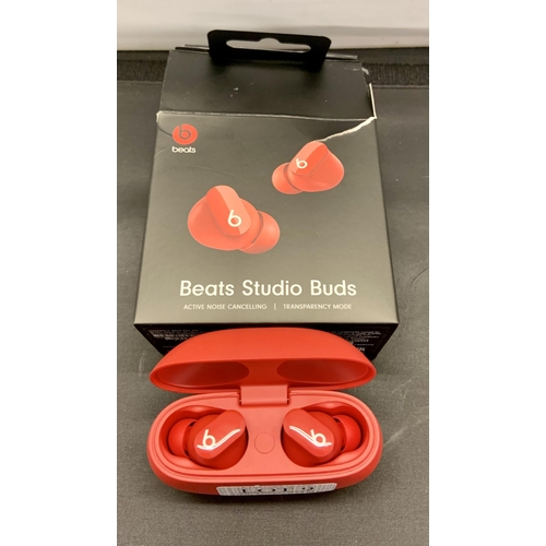 9 - BOXED PAIR OF BEATS STUDIO WIRELESS EAR BUDS IN CHARGING CASE IN RED