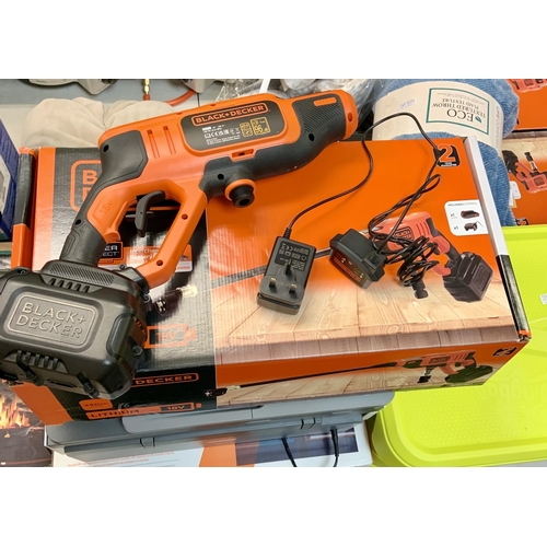 133 - BLACK AND DECKER POWER CONNECT PRESSURE WASHER WITH BATTERY AND CHARGER