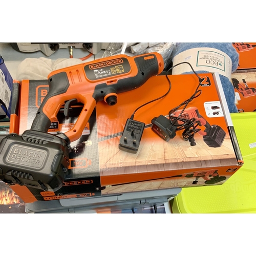 134 - BLACK AND DECKER POWER CONNECT PRESSURE WASHER WITH BATTERY AND CHARGER