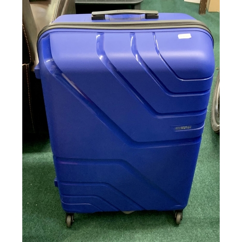 157 - AMERICAN TORUSITER HARDSHELL SUITCASE IN BLUE