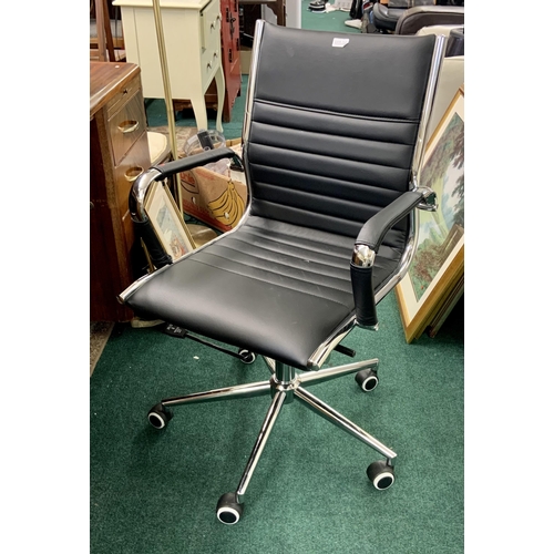 262 - BLACK CAT CHROME AND LEATHER OFFICE/STUDENTS CHAIR