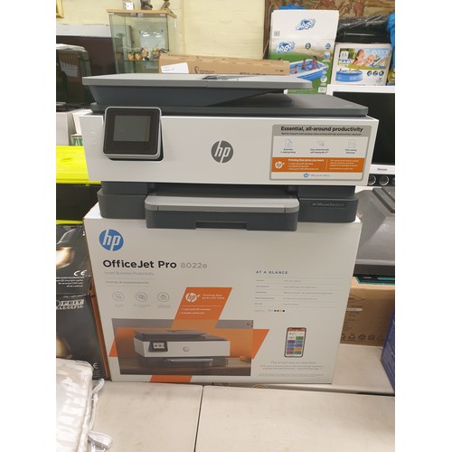 140a - BOXED HP OFFICE JET PRO 8022E (NEEDS INK)