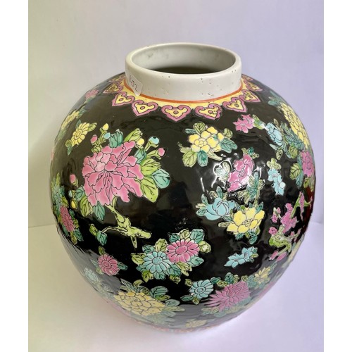 370 - Large Chinese porcelain famille noire ginger jar 26cm H