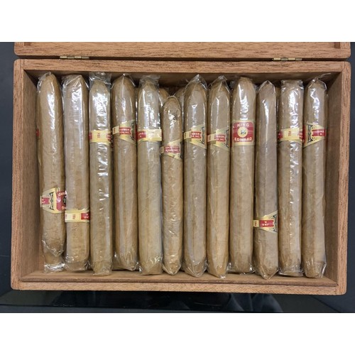 430 - WOODEN BOX OF 25 KING EDWARD INVINCIBLE DE LUXE CIGARS