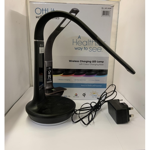 1 - BOXED OTTLITE WIRELESS CHARGING LED LAMP WITH COLOUR CHANGING BASE - BLACK