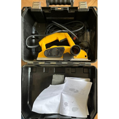 248 - DEWALT DW680(K) PLANE IN CARRY CASE