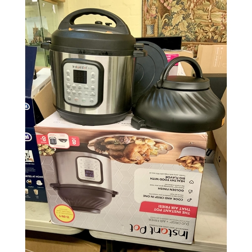 118 - BOXED INSTANT POT DUO CRISP MULTI COOKER/AIR FRYER - 11 IN 1 - 8L