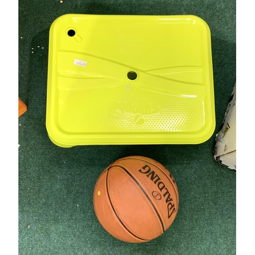 126 - MOOKIE SWINGBALL SET TOGETHER WITH A FOLDING MBA BASKETBALL