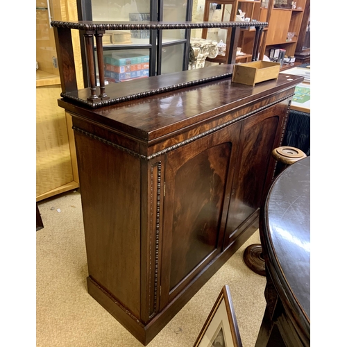 242 - WILLIAMS & GIBTON WILLIAM IV MAHOGANY 2 DOOR CHIFFONIER CABINET MARKED 17404 - WITH SEPARATE SHELF -... 