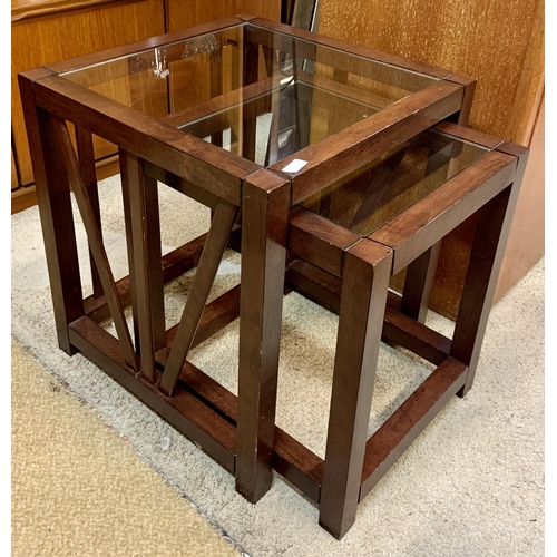 269 - SET OF 2 OAK NESTING TABLES WITH GLASS TOPS BY LAURA ASHLEY