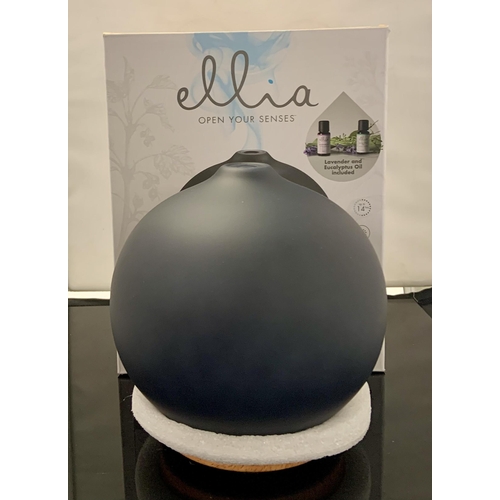 20 - BOXED ELLIA AROMA DIFFUSER WITH R/C - WITH CALMING ESSENTIAL OILS/LIGHTS/MUSIC