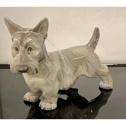 262 - DAHL JENSEN (DJ) SCOTTIE DOG STANDING 1066 - 17 cm Marked with the royal Crown and DJ Copenhagen